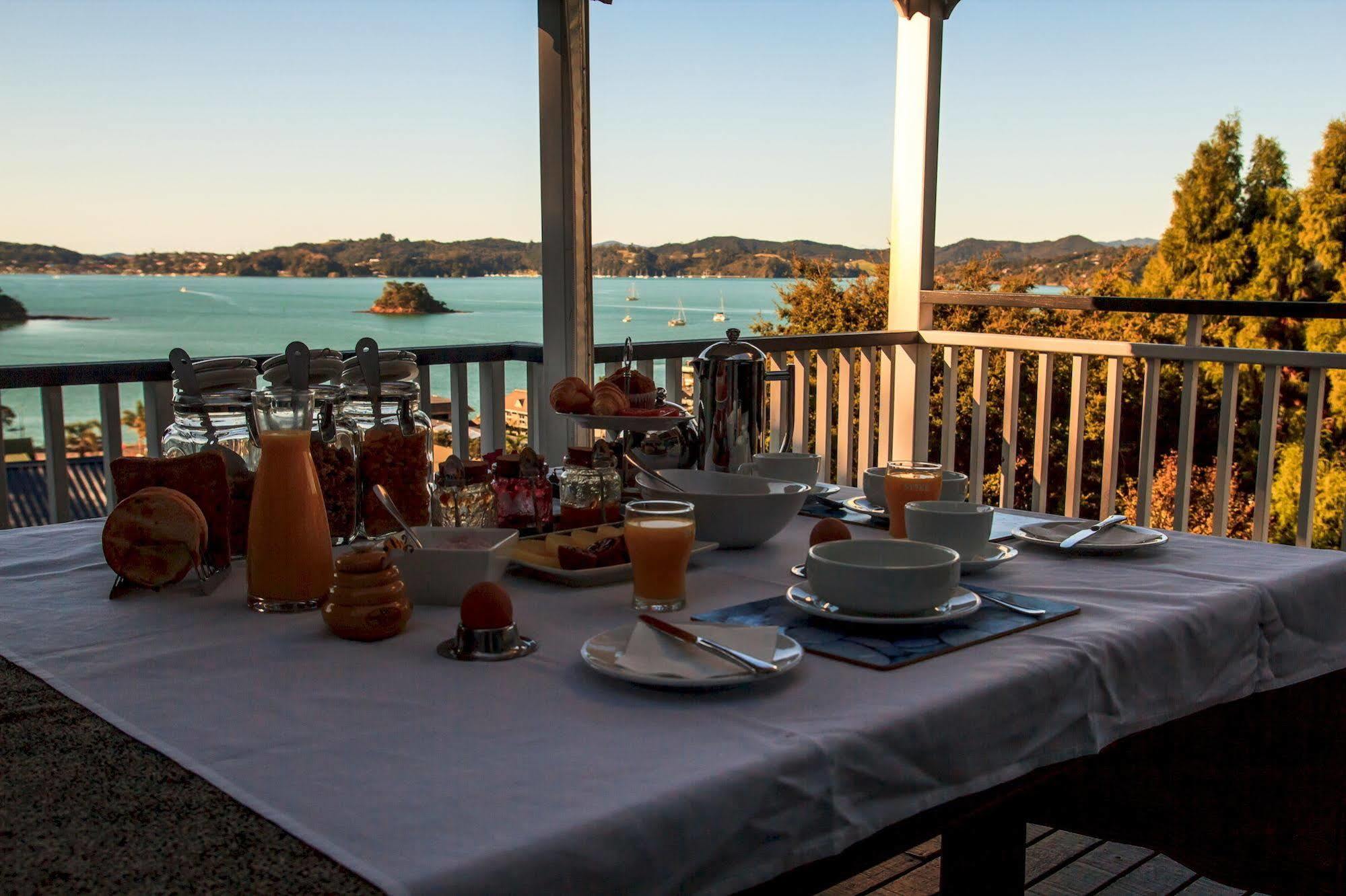 Marlin House Bed and Breakfast Paihia Exteriör bild