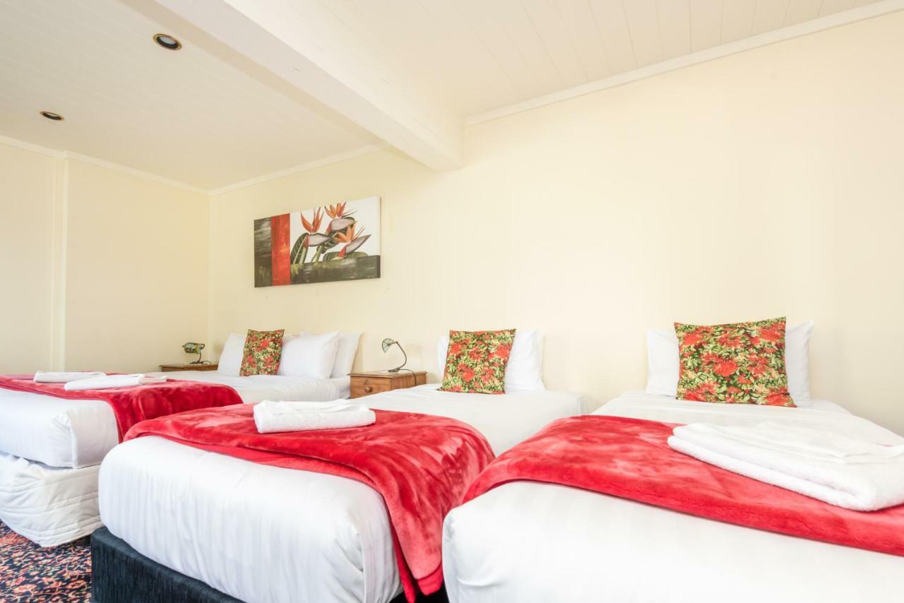 Marlin House Bed and Breakfast Paihia Exteriör bild